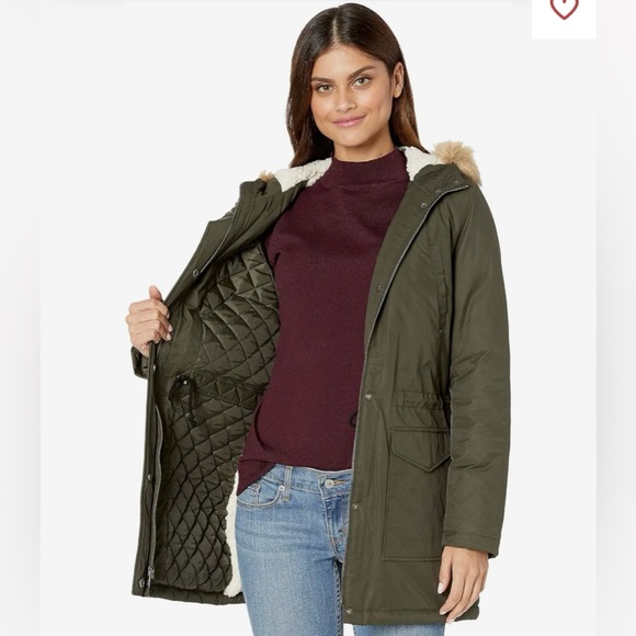 Levi Strauss & Co. Women’s  Coated Cotton Parka with Sherpa and Faux Fur Hood - Picture 3 of 14